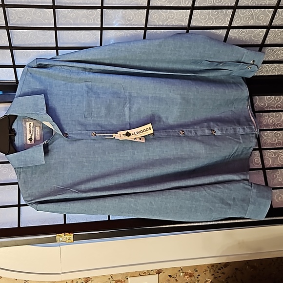 Tallwoods premium  lifestyle  apparel  dress shirt size Medium - Picture 2 of 13